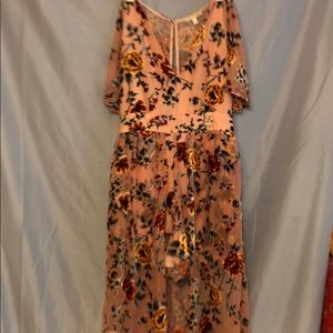 Floral short whimsical ensemble